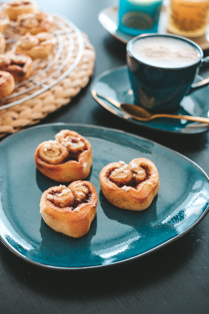 Hefeteig Herzen backen: &amp;quot;Köstliches Hefeteig Rezept mit Trockenhefe!&amp;quot;